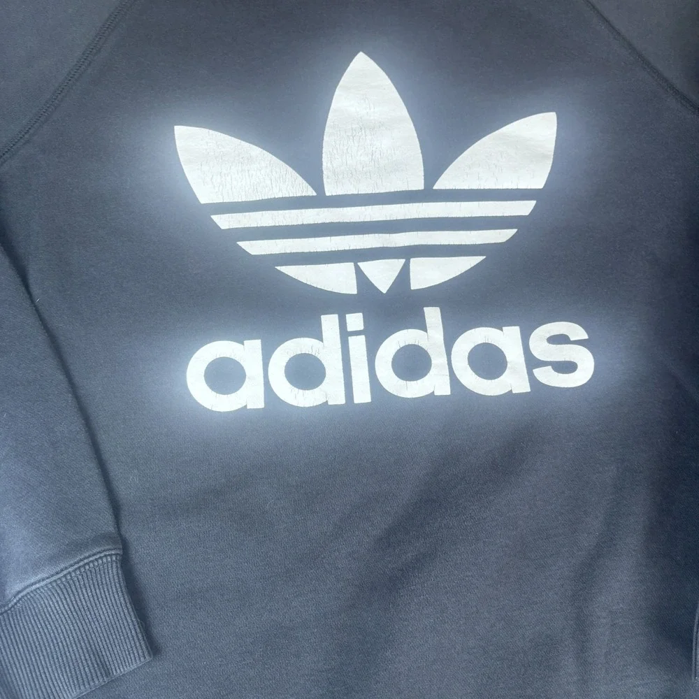 Adidas Sweatshirt Mens Small Black Trefoil Logo Raglan Sleeve Crew Neck Winter‎